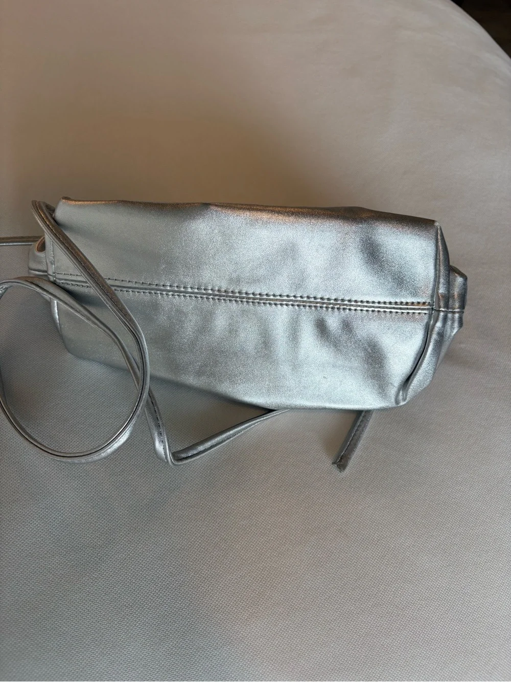 Express Silver Metallic Chain-Handle Women's Clutch Bag
